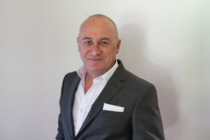 Peter Holton - Spectur