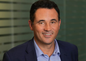 Lumiant, Santiago Burridge