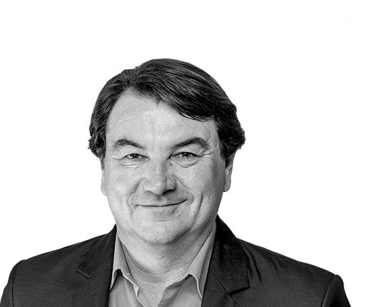 Simon headshot - SUDS podcast