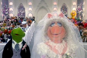 Kermit & Miss Piggy marry, wedding