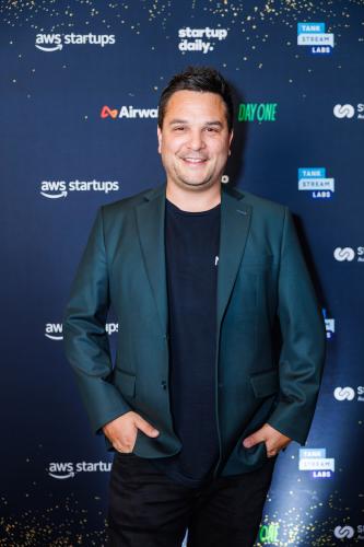 0T3A3880-Enhanced-NR